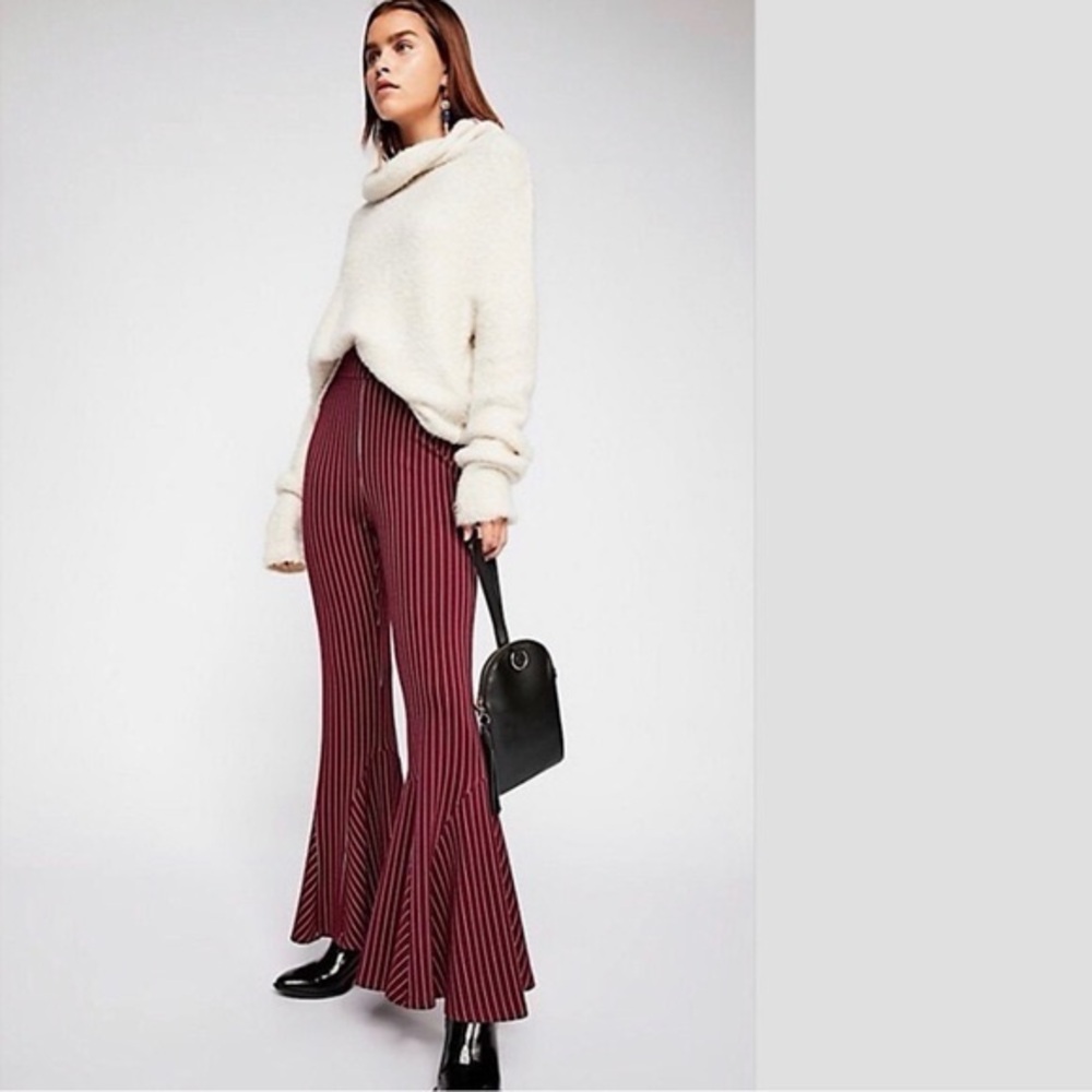 Free People. Mari Ponte Bell Bottom Pants. Wine Berry. Size 0.